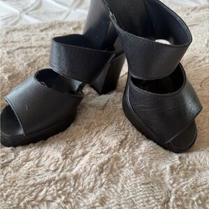Pegabo Black Leather Platform Mule Sandals Made in Italy Chunky Heel Size: 37